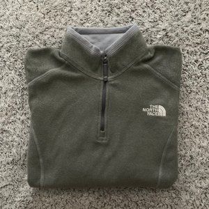 The North Face Quarter Zip Fleece-Style Pullover. Women's Small. The North Face.
